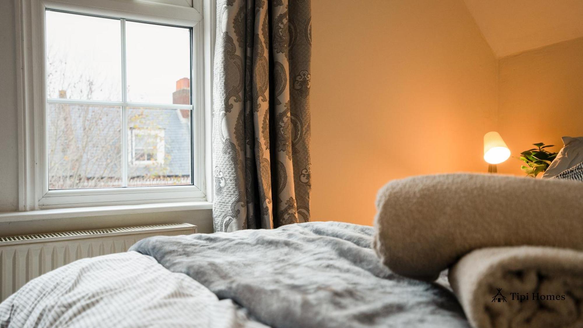 Apartment 2 Bedroom 2 Bath Flat In Wandsworth